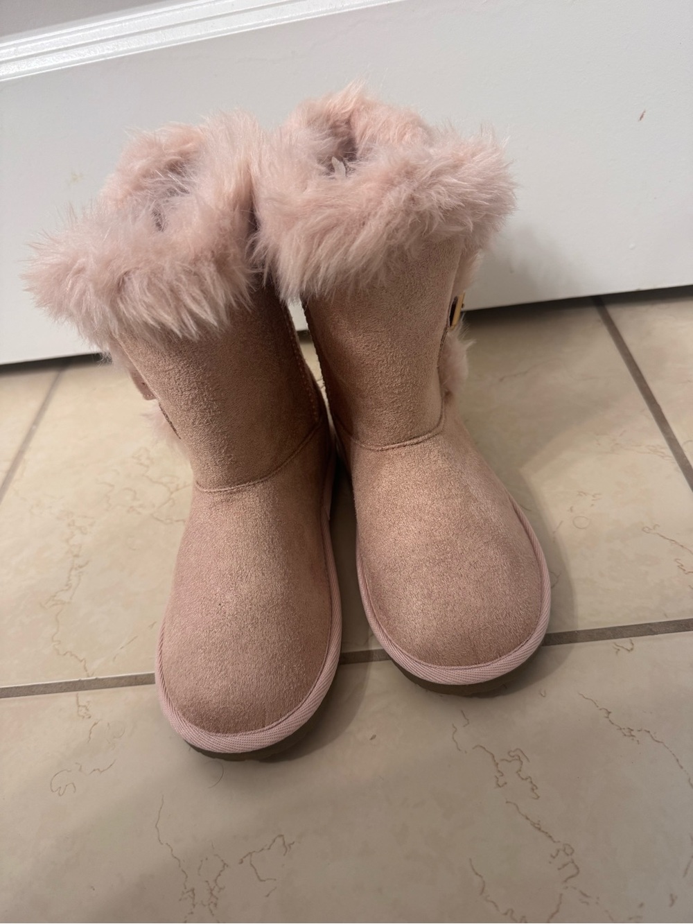 The Children's Place Blush Faux-Fur Suede Girls' Boot - Picture 2 of 7